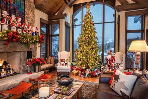 45 Festive And Cozy Christmas Living Room Decor Ideas