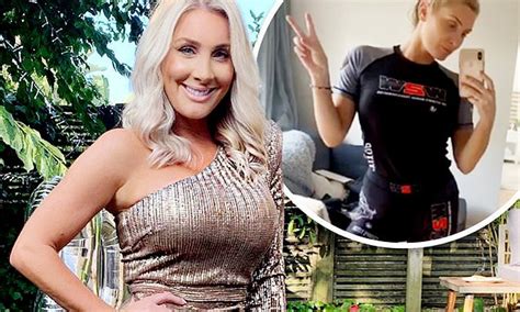 Former Bachelor Star Zilda Williams Flaunts Her Toned Physique After Becoming An Mma Fighter