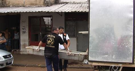 Información de última hora actualizada al minuto sobre españa, internacional, deportes. G1 - Homem é morto com seis facadas no Bairro Campinas, em ...
