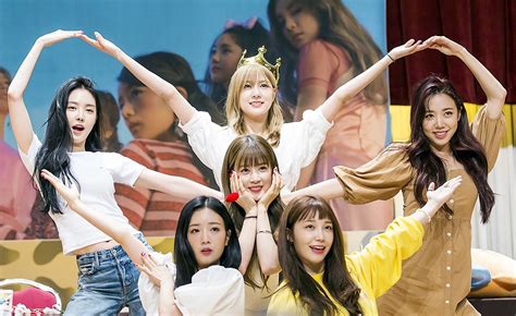 Bts debut pada tanggal 13 juni 2013, di bawah naungan big hit entertainment, dengan single utama 'no more. Apink - Wikipedia