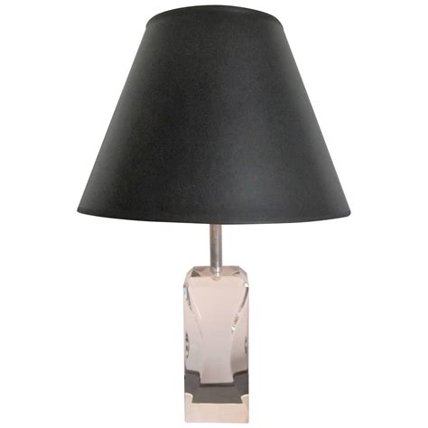 This solid, heavy and gleaming lucite desk is absolutely stunning. Small Vintage Lucite Table Lamp For Sale at 1stdibs
