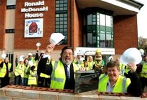 Compare ricky tomlinson net worth, movies & more to other celebs like caroline aherne and sue johnston. Ciaran Brown meets actor and comedian Ricky Tomlinson