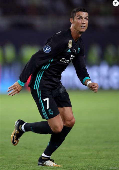 Cristiano ronaldo joins juventus football club. Cristiano Ronaldo, Real Madrid, lors de l'UEFA Super Cup ...