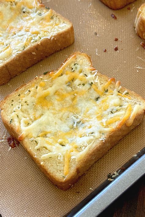 Four Cheese Garlic Bread Recipe Made With Texas Toast