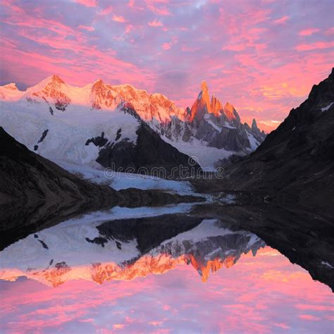 Cerro Torre Mountain And Lake Stock Photo Image Of Snow Reflection