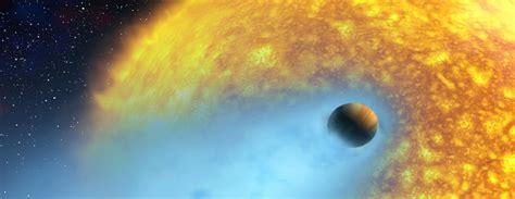 Too Close For Comfort Hubble Discovers An Evaporating Planet