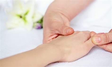 Thai Hand Reflexology Massage Basic And Advanced Course ~ Skill Up