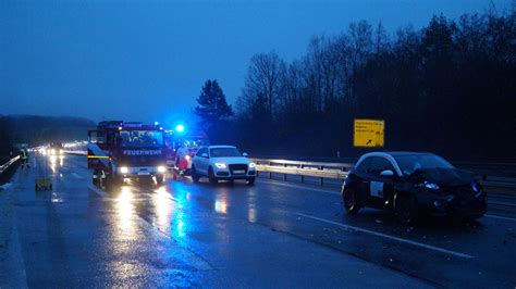 Staufenberg: Unfall auf B3 zwischen Gießen und Marburg gestern - Zwei