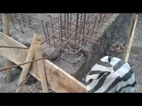 Cara menghitung biaya pembangunan rumah 2 lantai bisa dilakukan dengan mengetahui info perhitungan kasar 7. Pasang pondasi cakar ayam setut bawah rumah 2 lantai tingkat - YouTube