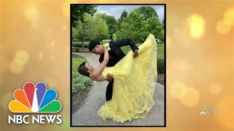 Bone Cancer Survivors Celebrate Prom Together Youtube