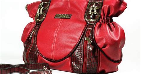 Contoh model tas pesta mewah dan elegan terkini merupakan model tas wanita branded terbaru dengan desain modern serta model import yang cocok buat para perempuan masa kini. tas wanita branded murah terbaru terlaris: TAS WANITA ...