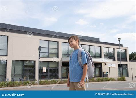 The Boy Goes To School Stock Image Image Of Outdoors 285953333