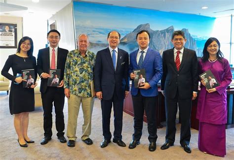 Kementerian riset dan teknologi / badan riset dan inovasi nasional republik indonesia (dahulu kementerian riset, teknologi dan pendidikan tinggi, disingkat kemenristekdikti) adalah kementerian dalam pemerintah indonesia yang menyelenggarakan urusan di bidang riset, teknologi, dan inovasi. News - Page 25 - Kementerian Sains, Teknologi dan Inovasi ...