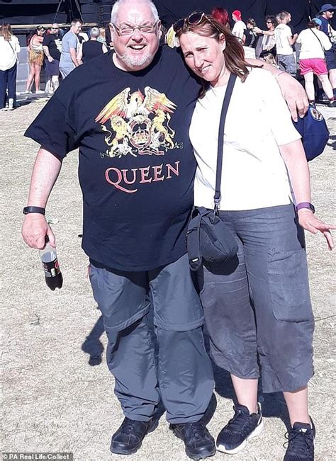 Obese Man Who Lost 12 Stone Combined With His Wife Says He Feels It