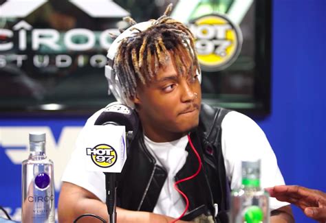 Smith says juice took as many as three percocets per day and often mixed it with lean. Juice Wrld Age, Height, Girlfriend, Net Worth, Is He Dead?