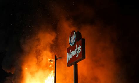 Two armed robbers attempted to hold up a news crew and, ironically, the violence prevention chief of a scuffle ensued after the two attempted to steal the crew's camera. CNN Camera Crew Attacked While Filming Rioters Allegedly ...