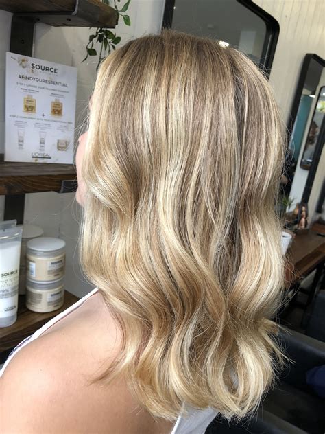 Absolutely love this multi tonal blonde just in time for summer Multi-tonal Blonde | Hair styles, Long hair styles, Blonde