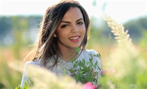 Free Picture Girl Beautiful Smile Makeup Plant Flower Photo Model