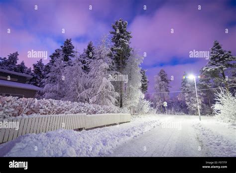 Finland Pohjois Pohjanmaa Oulu City Street In Winter Stock Photo Alamy