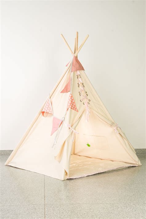 Hallo ihr lieben wir verschenken hier eine. Tipi Prinzessin Spielzelt mit Spielmatte natur pelzitoys 110 x 110 x 162cm | Kinder tipi zelt ...