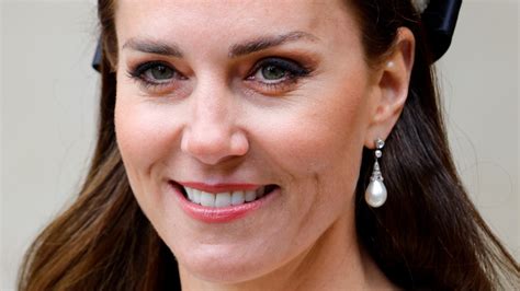 Kate Middleton Repeats A Famous Outfit For A Surprise Appearance