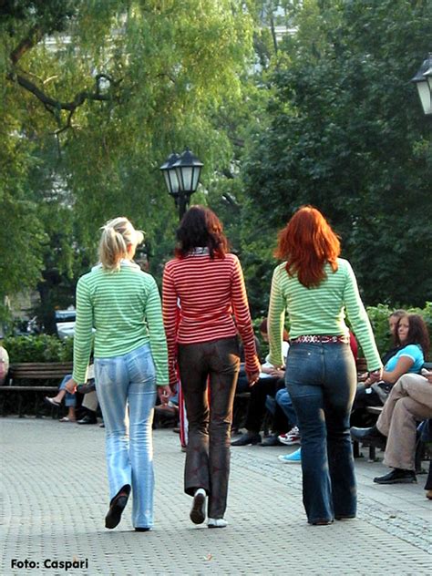Autor war der häufiger mit deutschen kollegen für deutsche sender aktive lettische journalist toms ancītis. Lettland: Lettland - eine weibliche Gesellschaft? Mythos ...