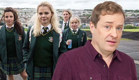 Father Ted Star Ardal O Hanlon Joins Cast Of The Hilarious Derry Girls Extra Ie