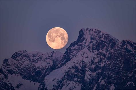 Full Moon Over The Mountains De Fotomagie En Poster Tableau Sur Toile