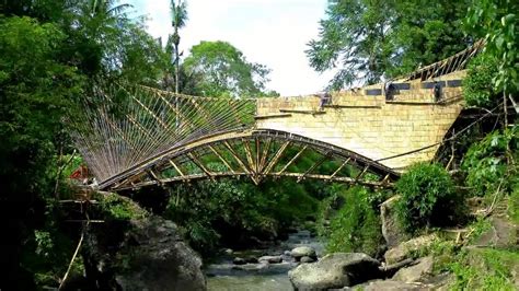 Green School Bridge Made Of Bambú Timelapse Indonesia Youtube
