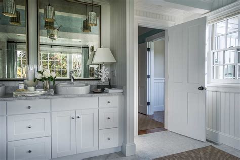 40+ clever bathroom storage ideas whether your bathroom is large or small, these savvy storage ideas will help you add space and stay organized. Master Bathroom With Great Storage #50602 | House ...