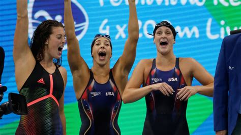 Rio 2016 Olympics Watch Leah Smith And Team Usa Swimming Do Carpool