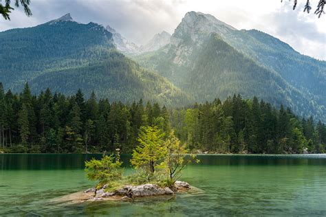 Hintersee With A View Of The Hochkalter License Image 71316424