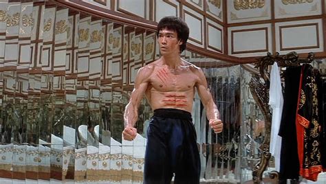 He passed away on july 20, 1973 at the age of 32. Link Tank: Fun Facts About Martial Arts Legend and Pop ...