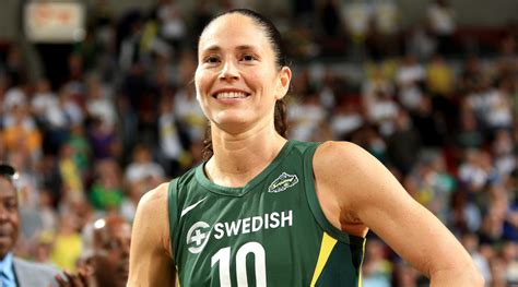 Sue bird has earned a hefty amount of net worth from her professional playing career. Nuggets hire WNBA star Sue Bird as basketball operation ...