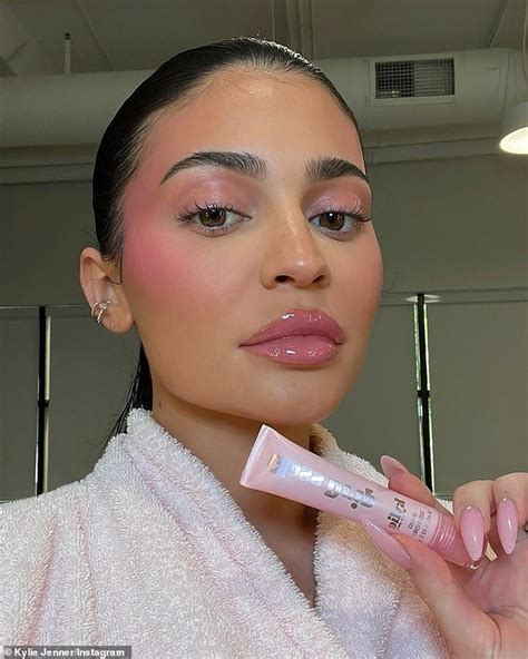 Kylie Jenner Shows Off Her Very Glossy Pout As She Showcases Cosmetics