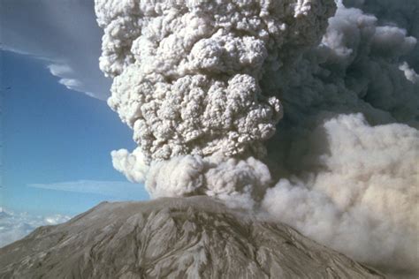 Then And Now The Mount St Helens Eruption Four Decades Later