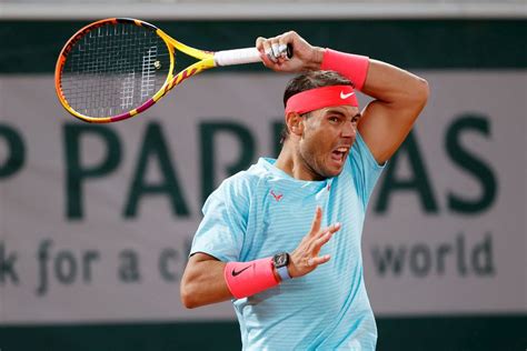 French Open Pix Nadal Thiem Halep In Fourth Round Rediff Sports