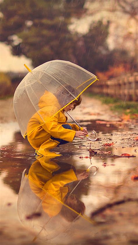 Kid Umbrella Rain Reflection Free 4k Ultra Hd Mobile Wallpaper