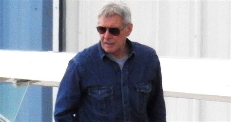 Harrison Ford Steps Out For First Time Since Carrie Fishers Passing