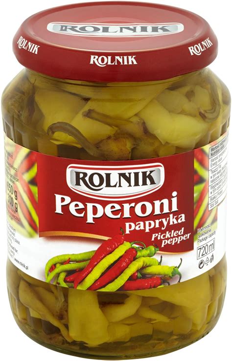 It needs to hang to cure for at least six weeks, so plan ahead. Peperoni papryka - Rolnik