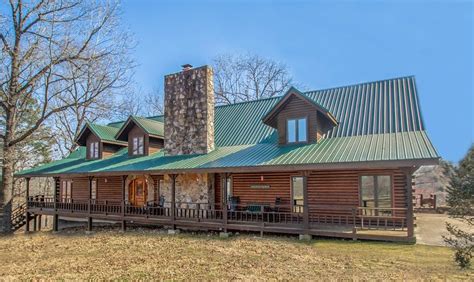 We join the ozark national forest and the buffalo river is less than 2 miles away. Buffalo River Lodge UPDATED 2019: 5 Bedroom Cabin in Saint ...