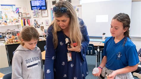 Attendance At Gulf Breeze Elementary School Stay Strong Photos