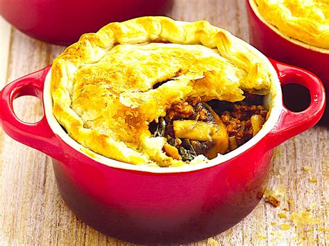 Steak and kidney pie, however, is a much more literal proposition. The Hirshon British Steak And Kidney Pie - The Food Dictator