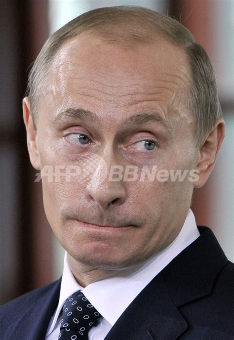 プーチン大統領、元新体操女王との再婚報道を否定 写真14枚 国際ニュース：afpbb News