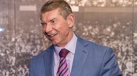 Vince Mcmahon And Other Sports Commissioners To Speak With President