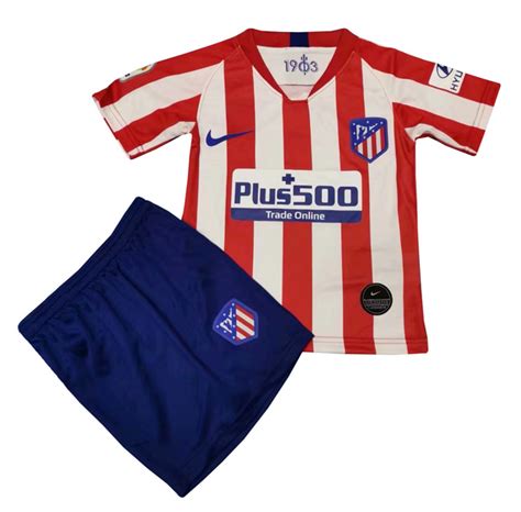 T he current laliga santander season has just finished and atletico madrid have given a first look at their 2019/20 jersey. Atletico Madrid Jersey 2019-20 Home Soccer Kids Kit | Soccer777