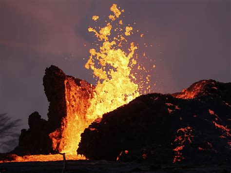 The Beauty And Tragedy Of Hawaiis Kilauea Volcano Eruption Hawaii