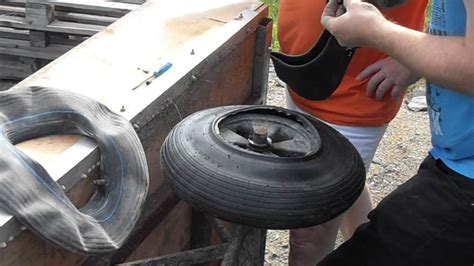 How To Repair A Wheelbarrow Tire Image To U
