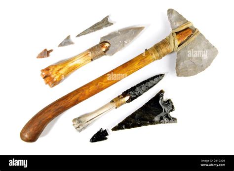 Steinzeitwerkzeuge Auf Weißem Hintergrund Steinzeit Axt Messer Und