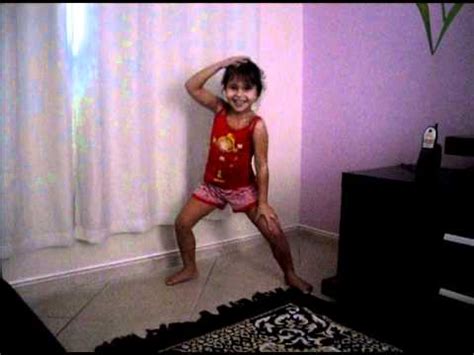 Mundo da isteffany 112.690 views1 year ago. Menina de 4 anos dançando funk 001.AVI - YouTube